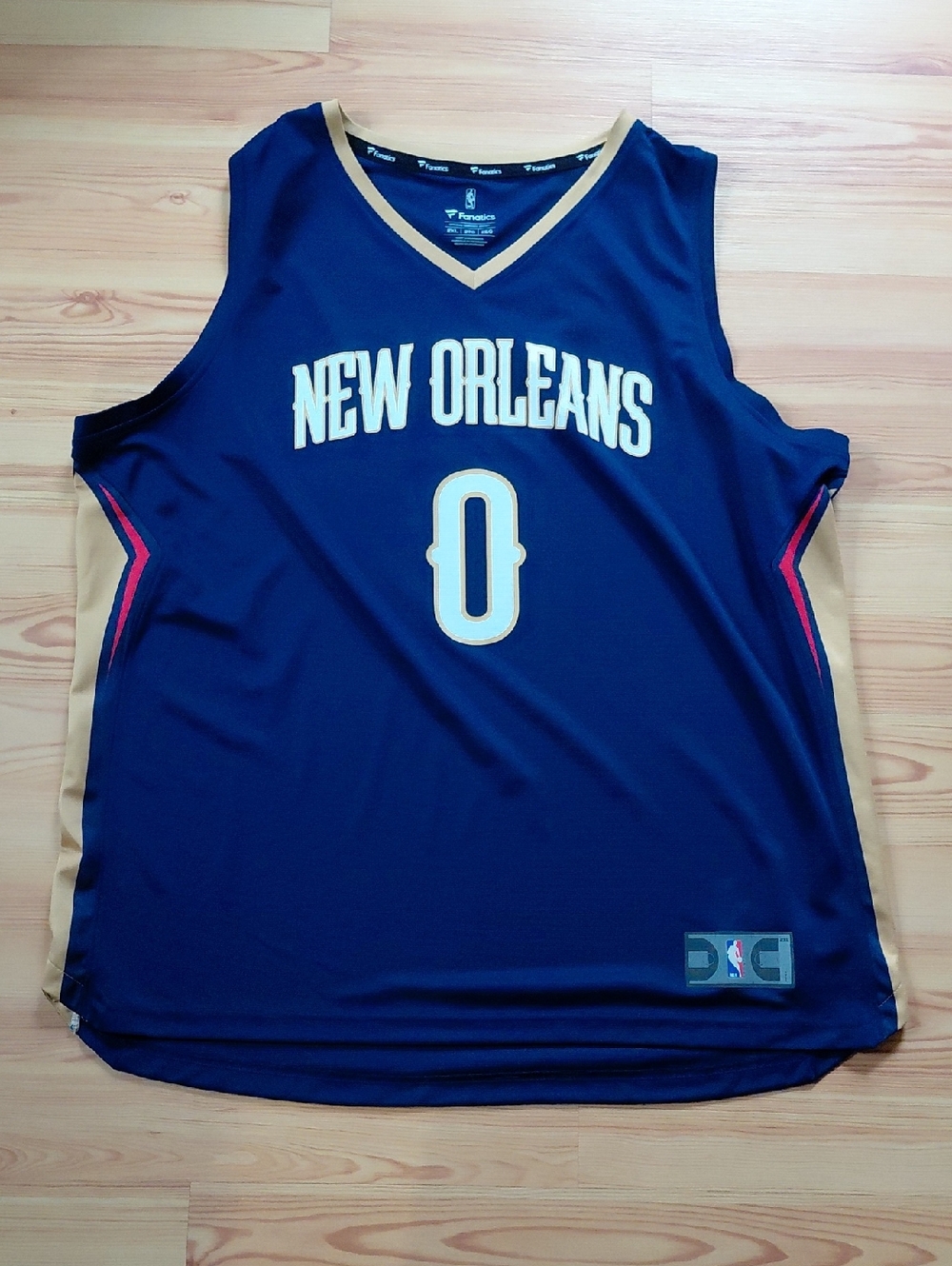 Fanatics Navy and Gold V‑Neck Basketball Jersey, Cousins #0